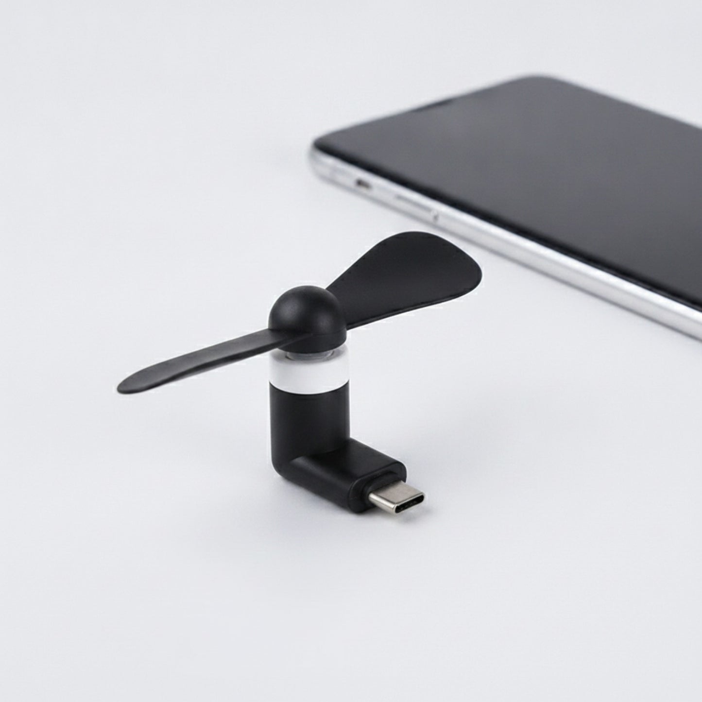 Mini Ventilateur USB Portable pour Smartphone - Refroidissement Compact et Pratique