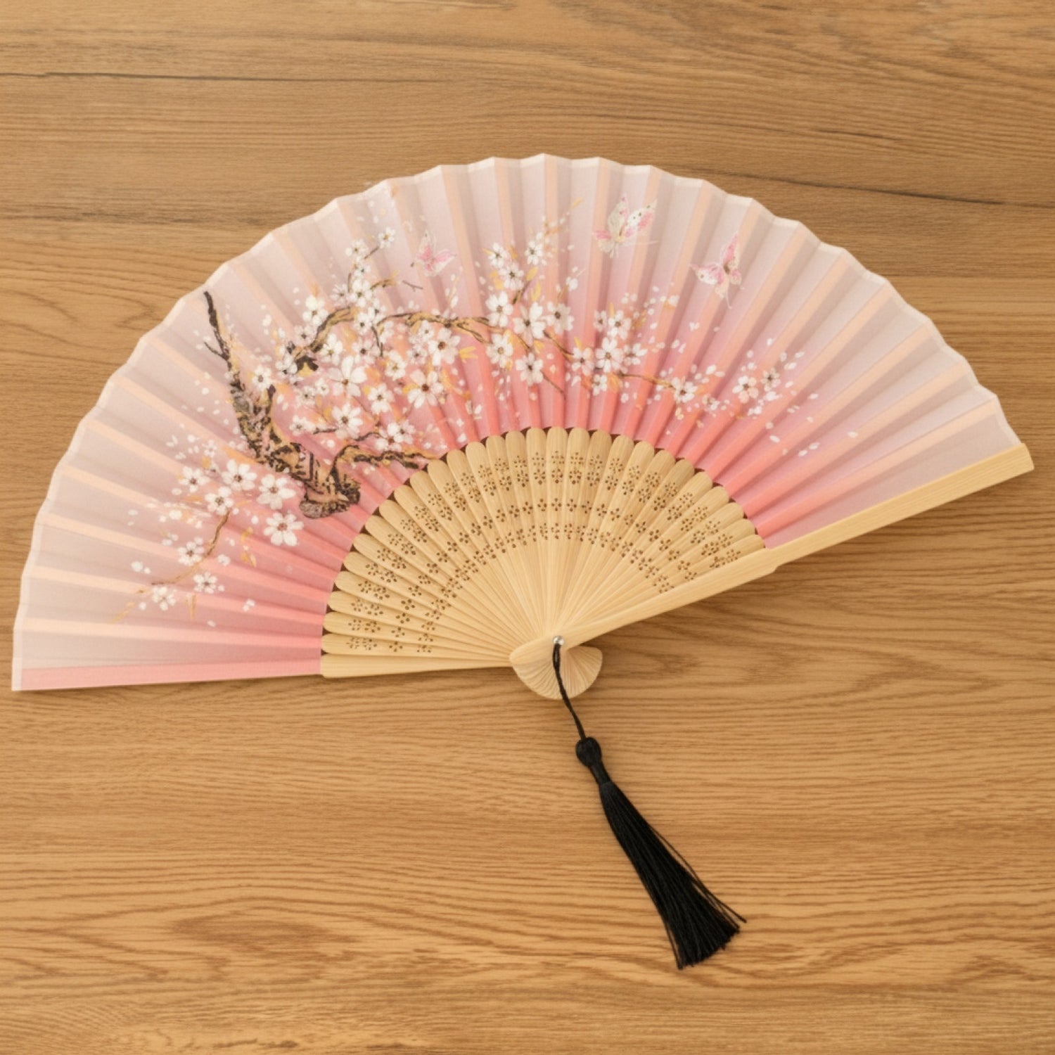 Éventail Pliant Style Rétro Japonais pour Femme - Décoration & Cadeau Artisanal